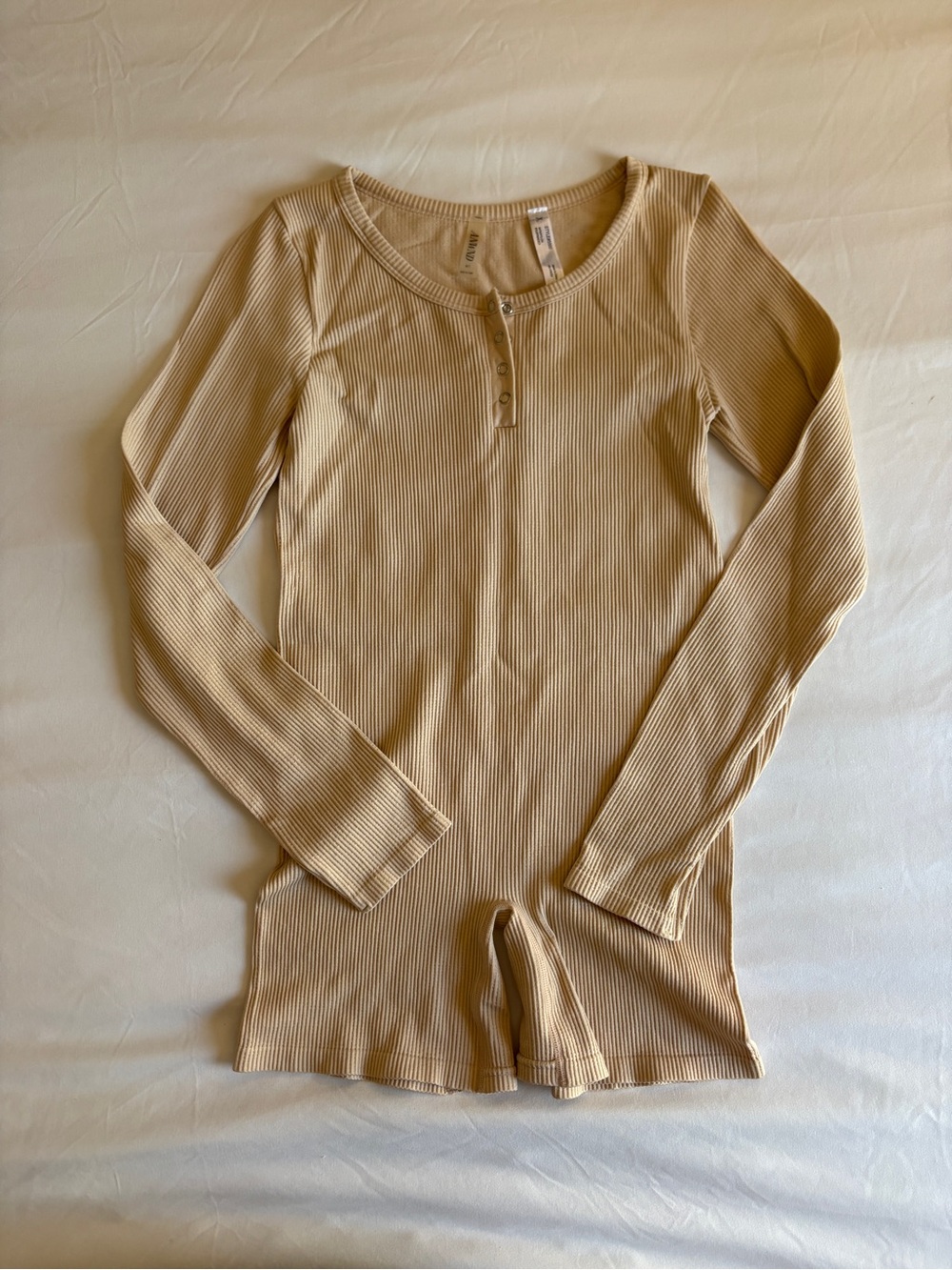 Anwnd Tan Ribbed Button Up Long Sleeve Short Romper Casual Loungewear